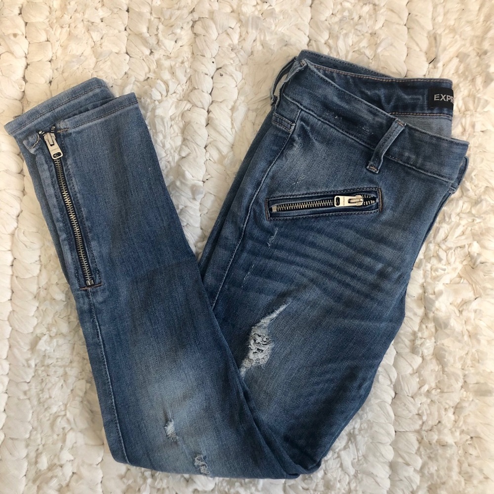 Women’s zipper detail cropped jeans